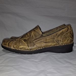Clarks Bendables Camo Slip-on Shoes Women's US Size 7.5 M Leather Clogs/Mules